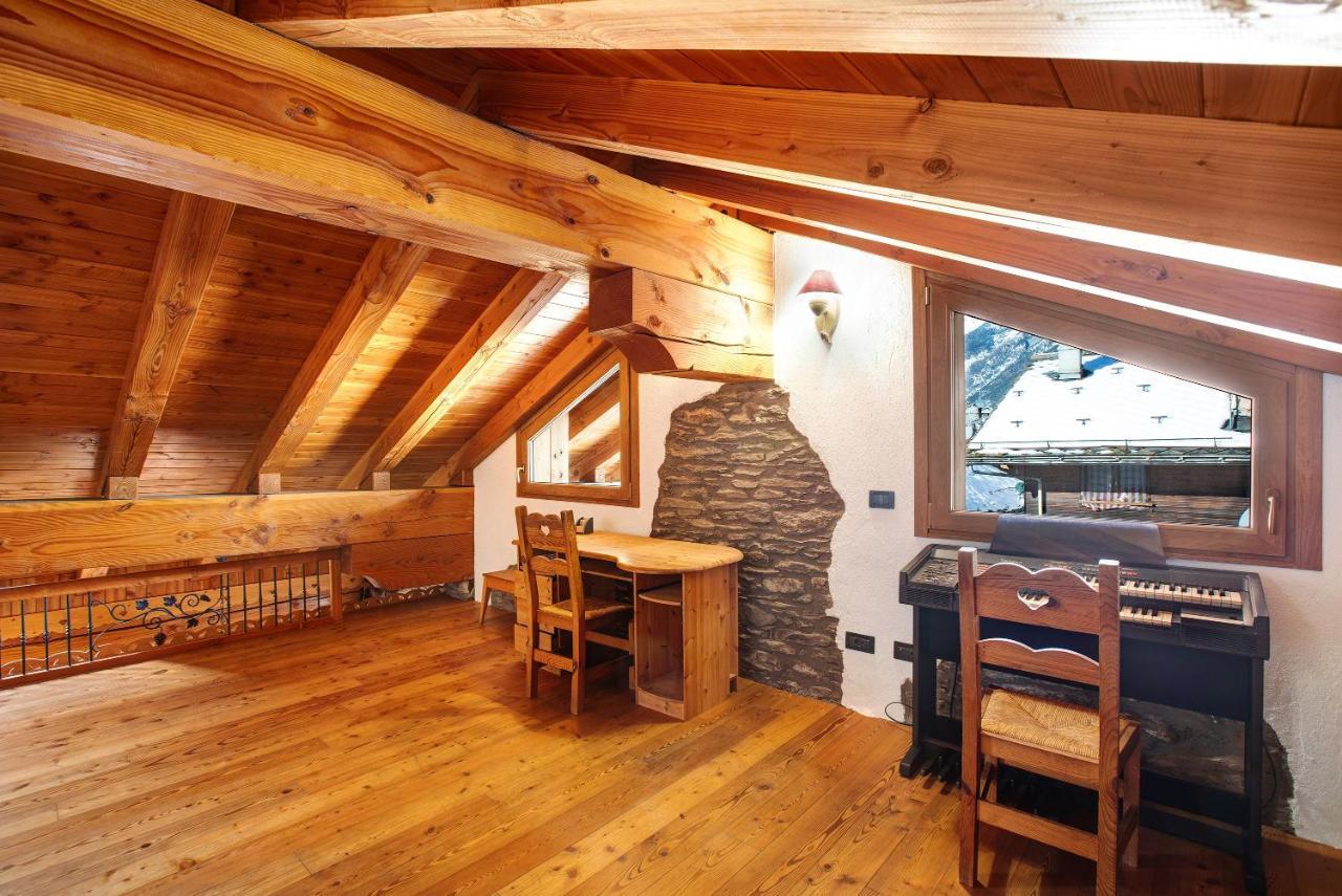Chalet Vista Monte Bianco La Salle Exterior foto